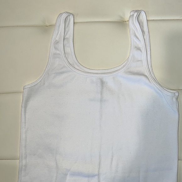 COPY - Five (5) Old Navy “Tami” tanks, all size Medium - Picture 8 of 9